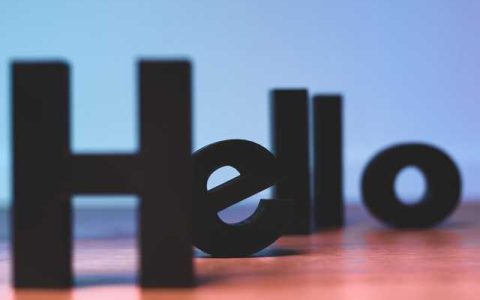 也许是第一次，小米发布了一款激动人心但还无法量产的手机